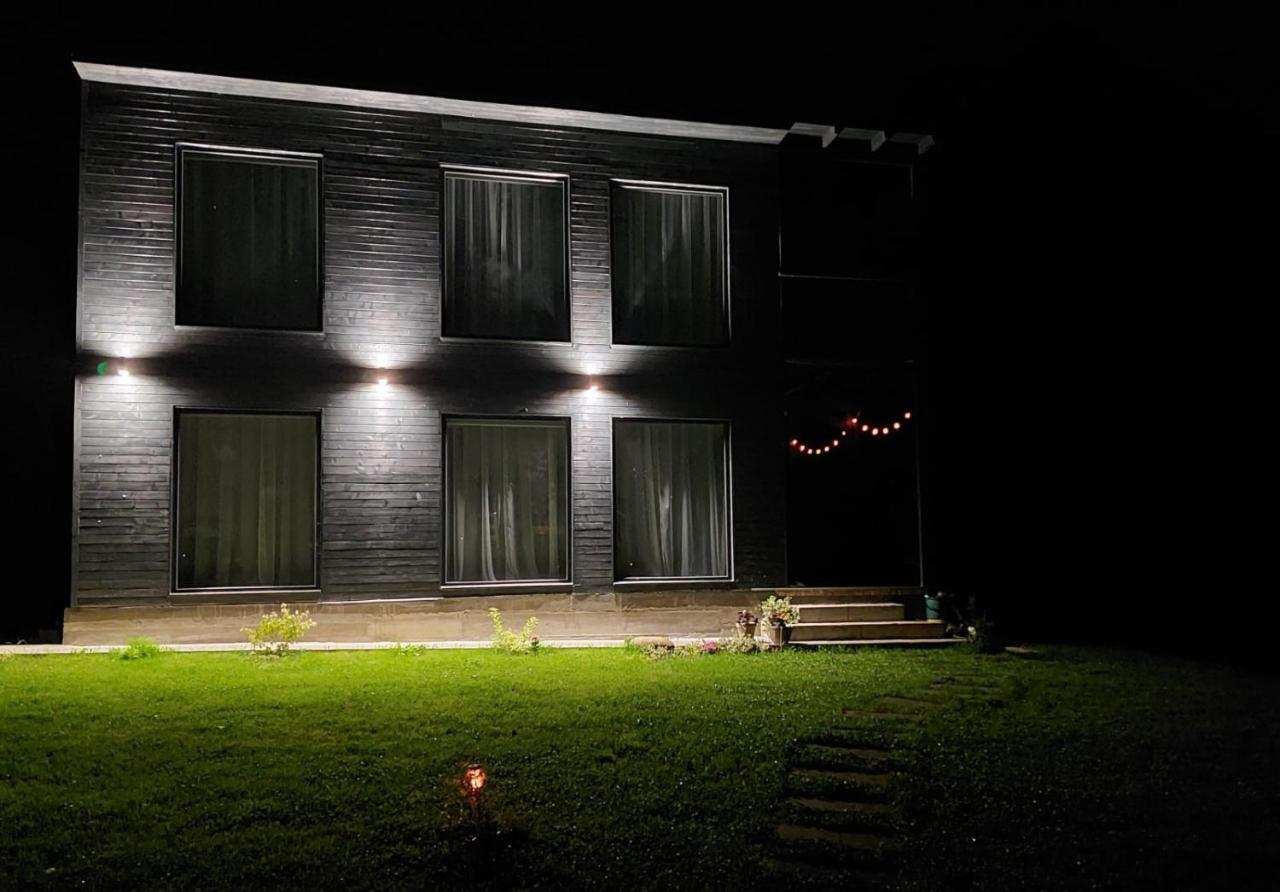 Casa De Pe Un Deal-Provita De Sus-Prahova Exterior photo